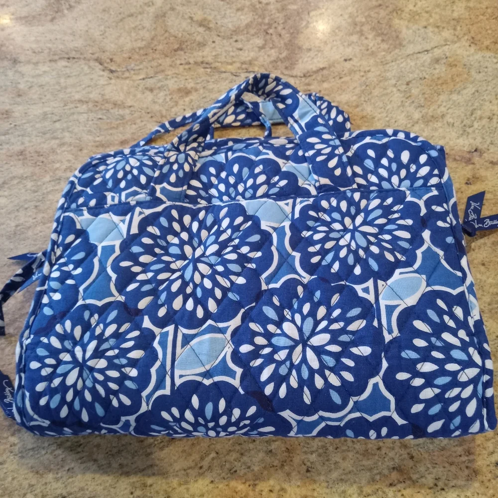 Bag - Picture 1 of 4